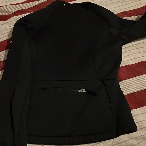 Women’s medium Nike athletic jacket. Running. Black. - Picture 5 of 5
